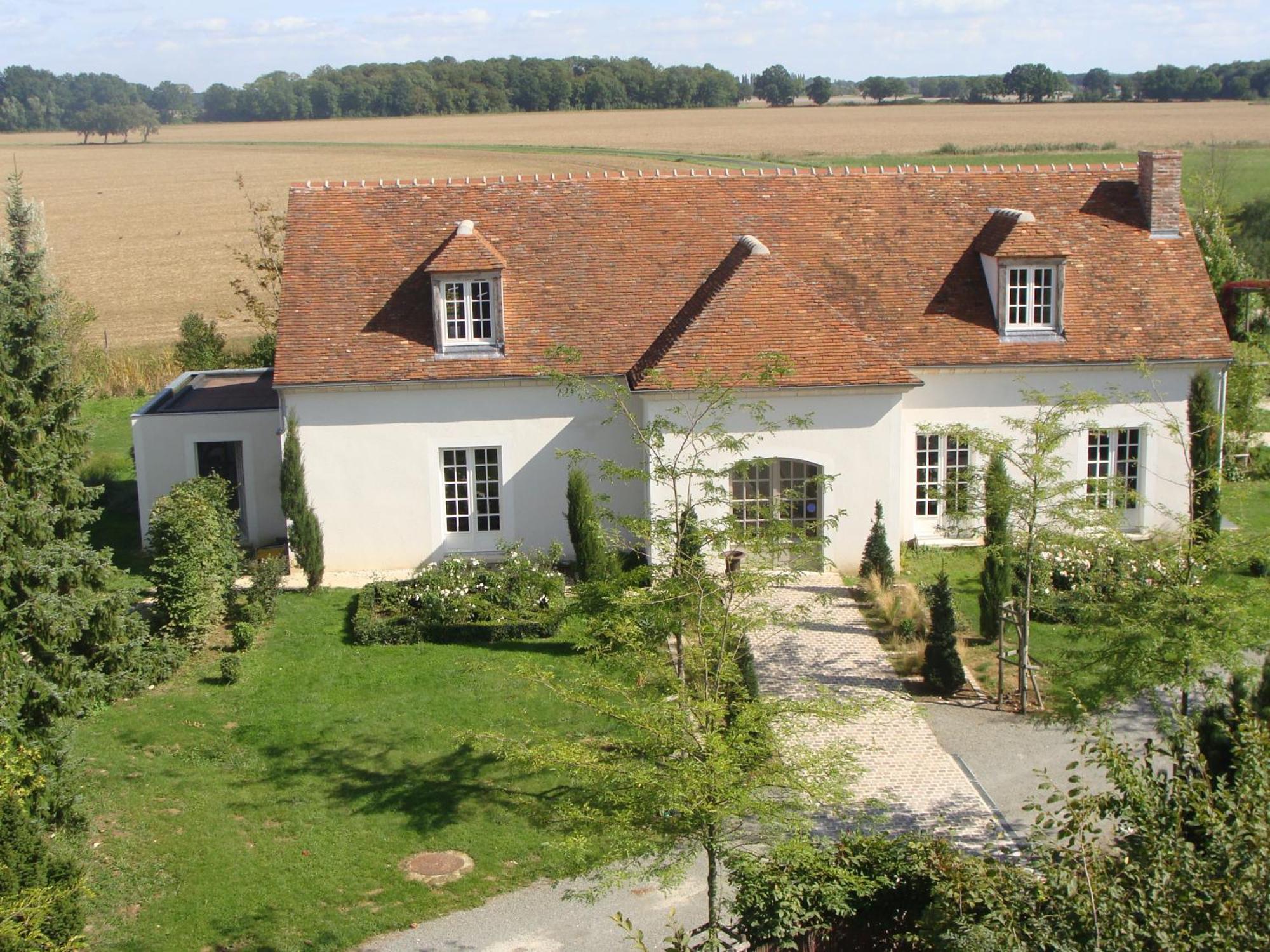 Domaine De Bellevue, The Originals Relais Hotel Neufmoutiers-en-Brie Ngoại thất bức ảnh